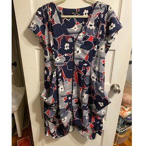 City Chic Blue Floral Zip Front Tunic